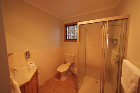 Driftwood Cottages - Foster Accommodation 6