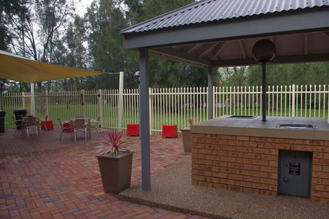 Galaxy Motel - Foster Accommodation 1