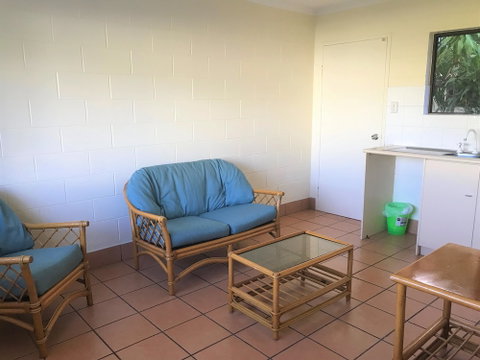 Koala Beach Resort - Foster Accommodation 4