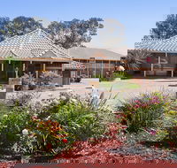 The Standpipe Golf Motor Inn - Foster Accommodation