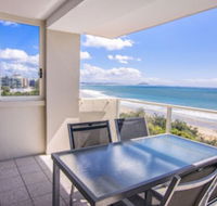 84 The Spit Holiday Apartments - Foster Accommodation