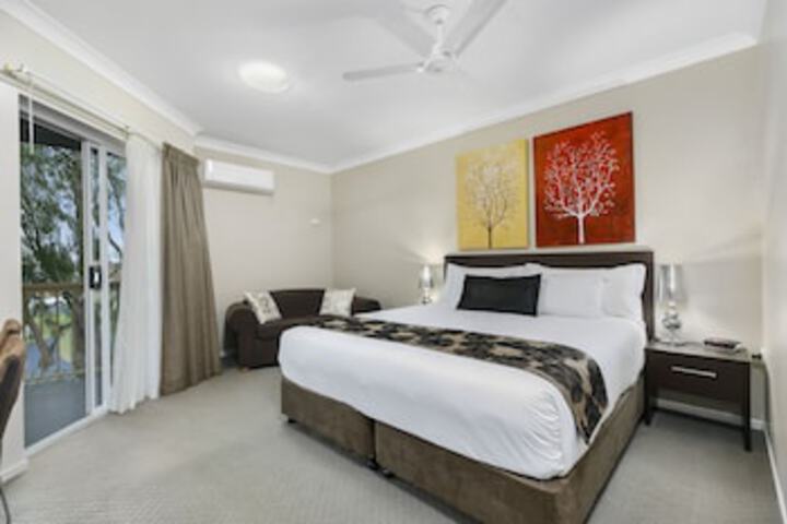 Aldershot QLD Foster Accommodation