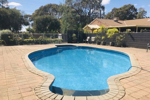 Nagambie Motor Inn - Foster Accommodation 2