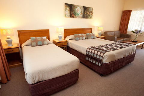 Byron Motor Lodge Motel - Foster Accommodation 5