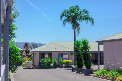 Balan Village Motel - Foster Accommodation 0
