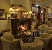 Royal Exchange Hotel - Foster Accommodation