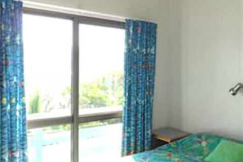 Coral Point Lodge - Foster Accommodation 7