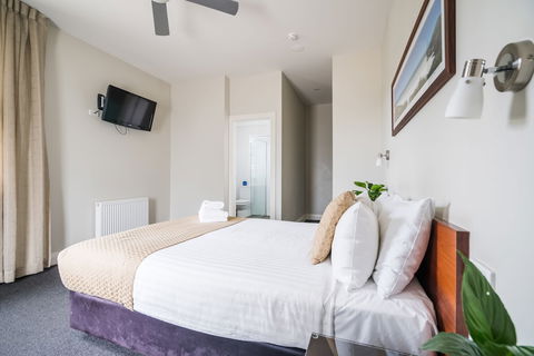 The Huskisson - Foster Accommodation 5