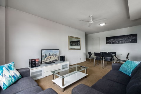 The Docks On Goodwin - Foster Accommodation 4