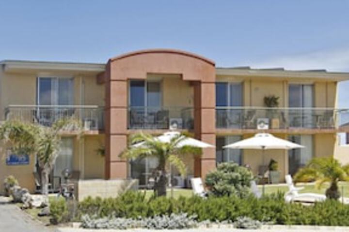  Foster Accommodation