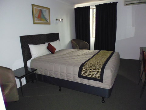 Burke And Wills Motor Inn - Foster Accommodation 4