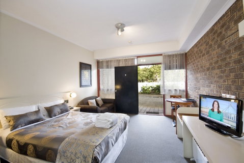 Lorne Coachman Inn - Foster Accommodation 6
