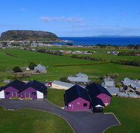 Horizon Deluxe Apartments - Foster Accommodation