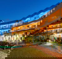 Camelot Motel - Foster Accommodation