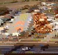 Tamworth Motor Inn  Cabins - Foster Accommodation