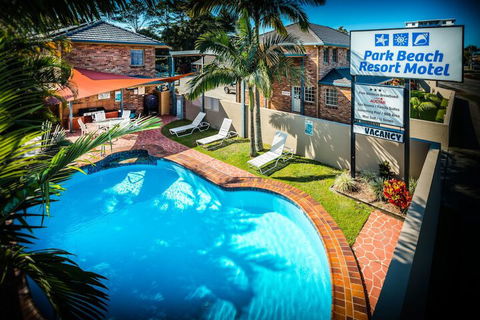 Park Beach Resort Motel - Foster Accommodation 1