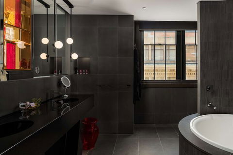 QT Sydney - Foster Accommodation 5