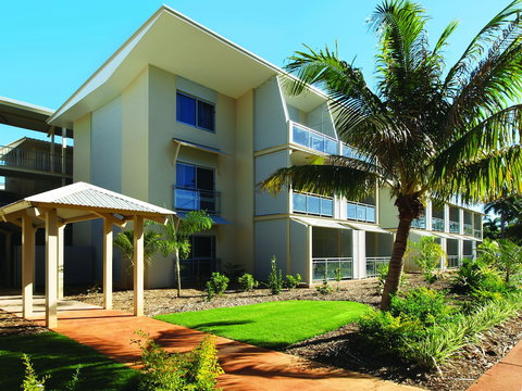 Oaks Broome Hotel - Foster Accommodation 1