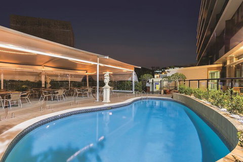 Travelodge Hotel Newcastle - Foster Accommodation 3