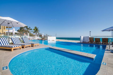 Tingirana Noosa - Foster Accommodation 6