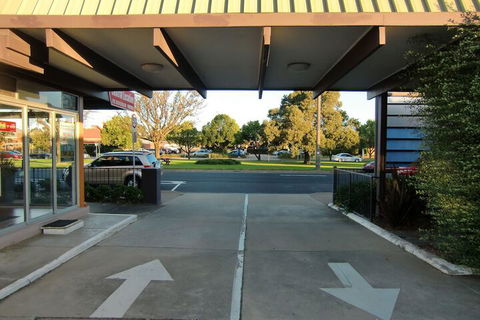 Bairnsdale Kansas City Motel - Foster Accommodation 1