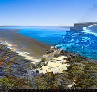 Rainbow Ocean Palms Resort - Foster Accommodation