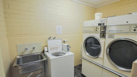 Alexander Motel Whyalla - Foster Accommodation 4