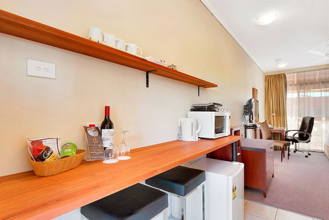 Alexander Motel Whyalla - Foster Accommodation 3