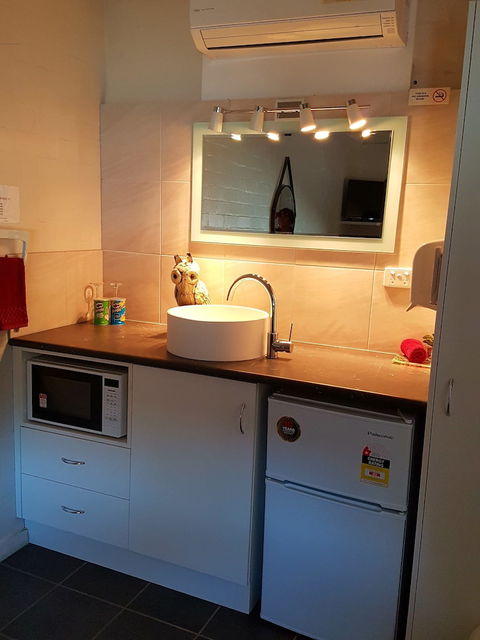 Bidgee Motor Inn - Foster Accommodation 6