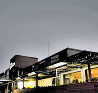 Hotel Gracelands - Foster Accommodation