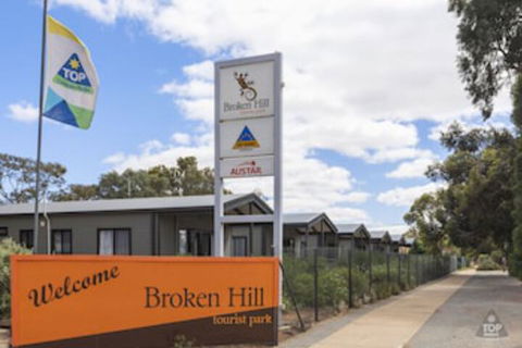 Broken Hill Tourist Park - Foster Accommodation 0