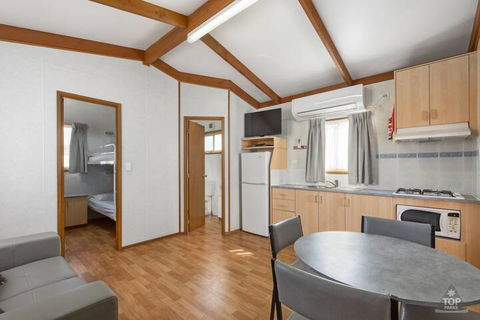 Broken Hill Tourist Park - Foster Accommodation 6