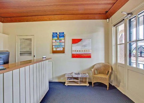 Bushmans Motor Inn - Foster Accommodation 1