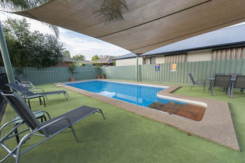 Garden City Motor Inn - Foster Accommodation 3