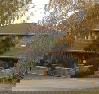 Kinross Inn - Foster Accommodation