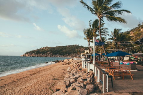 Base Magnetic Island Hostel - Foster Accommodation 2