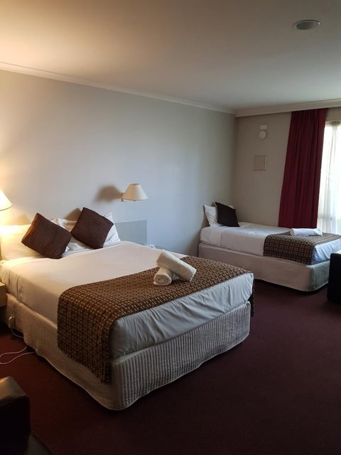 Ringwood Lake Inn - Foster Accommodation 5