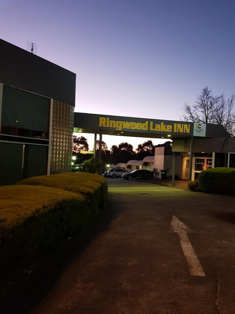 Ringwood Lake Inn - Foster Accommodation 2