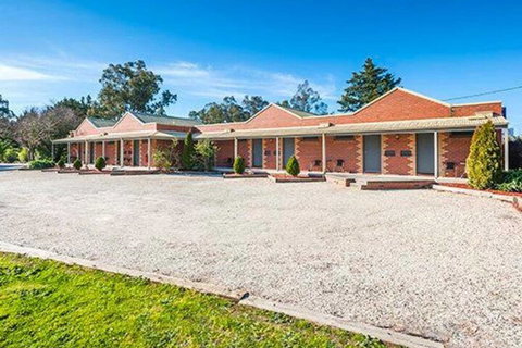 Comfort Inn Coach And Bushmans - Foster Accommodation 3