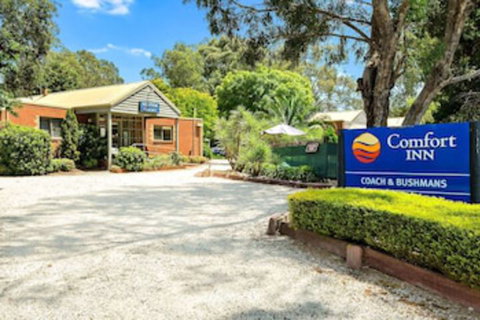 Comfort Inn Coach And Bushmans - Foster Accommodation 0