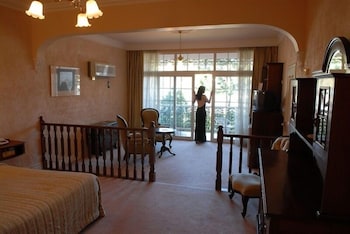 Victoria House Motor Inn - Foster Accommodation 6