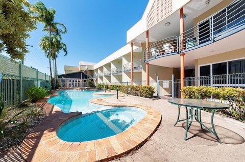 Tropical Queenslander - Foster Accommodation 3