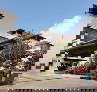 Pullman Palm Cove Sea Temple Resort and Spa - Foster Accommodation