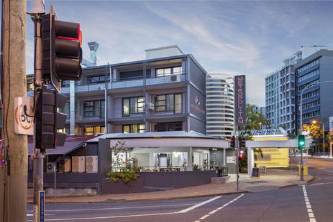 The Metropolitan Springhill - Foster Accommodation 2