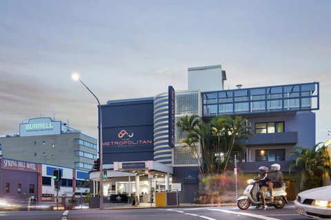 The Metropolitan Springhill - Foster Accommodation 1