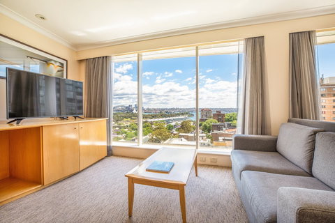Holiday Inn Potts Point Sydney, An IHG Hotel - Foster Accommodation 5
