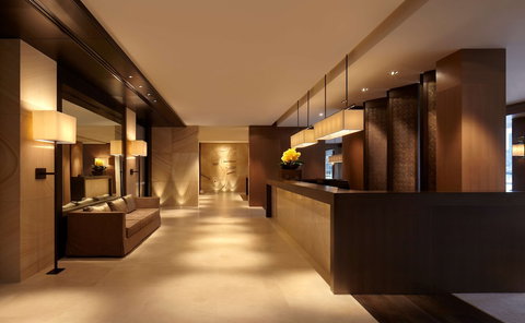 Park Hyatt Sydney - Foster Accommodation 3