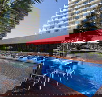 Royal On The Park - Foster Accommodation
