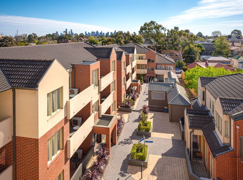 Aligned Corporate Residences Kew - Foster Accommodation 1