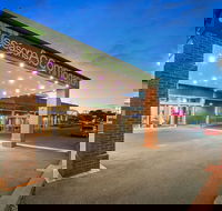 All Seasons Resort - Foster Accommodation